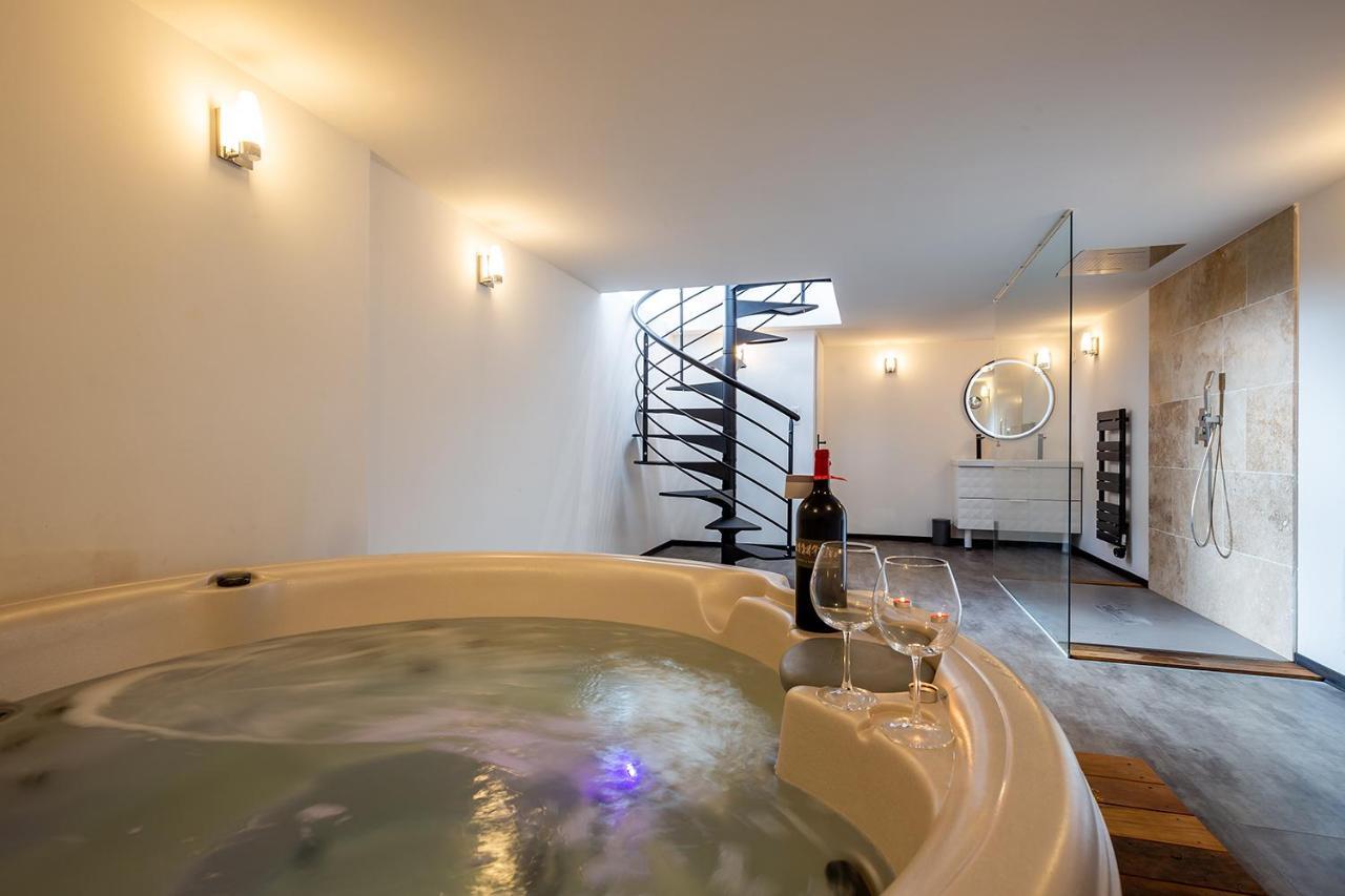 Mieuxqualhotel Jacuzzi Privatif La Parenthese Бордо Экстерьер фото