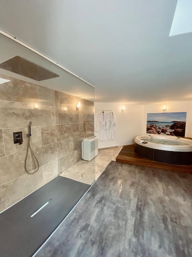 Mieuxqualhotel Jacuzzi Privatif La Parenthese Бордо Экстерьер фото